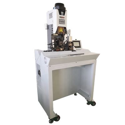 0.75KW 銅線剥離とターミナル・クリップリング・マシン 1~7mm 剥離長